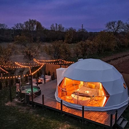 Green Garden Glamping Retezat Balan  Exterior photo