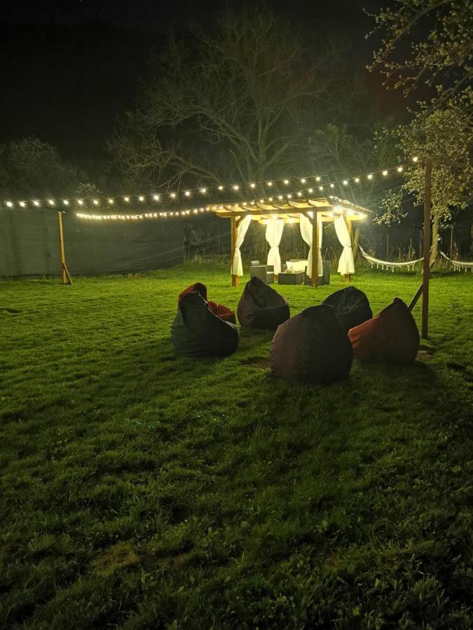 Green Garden Glamping Retezat Balan  Exterior photo
