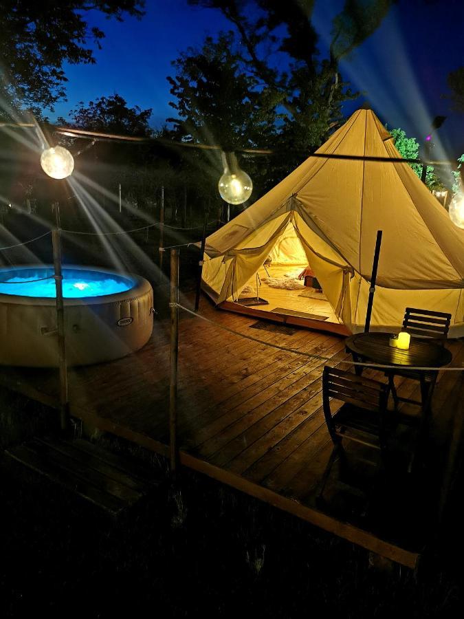 Green Garden Glamping Retezat Balan  Exterior photo
