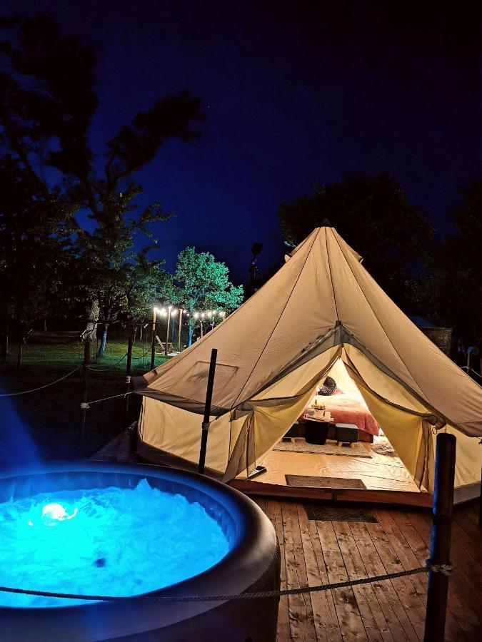 Green Garden Glamping Retezat Balan  Exterior photo